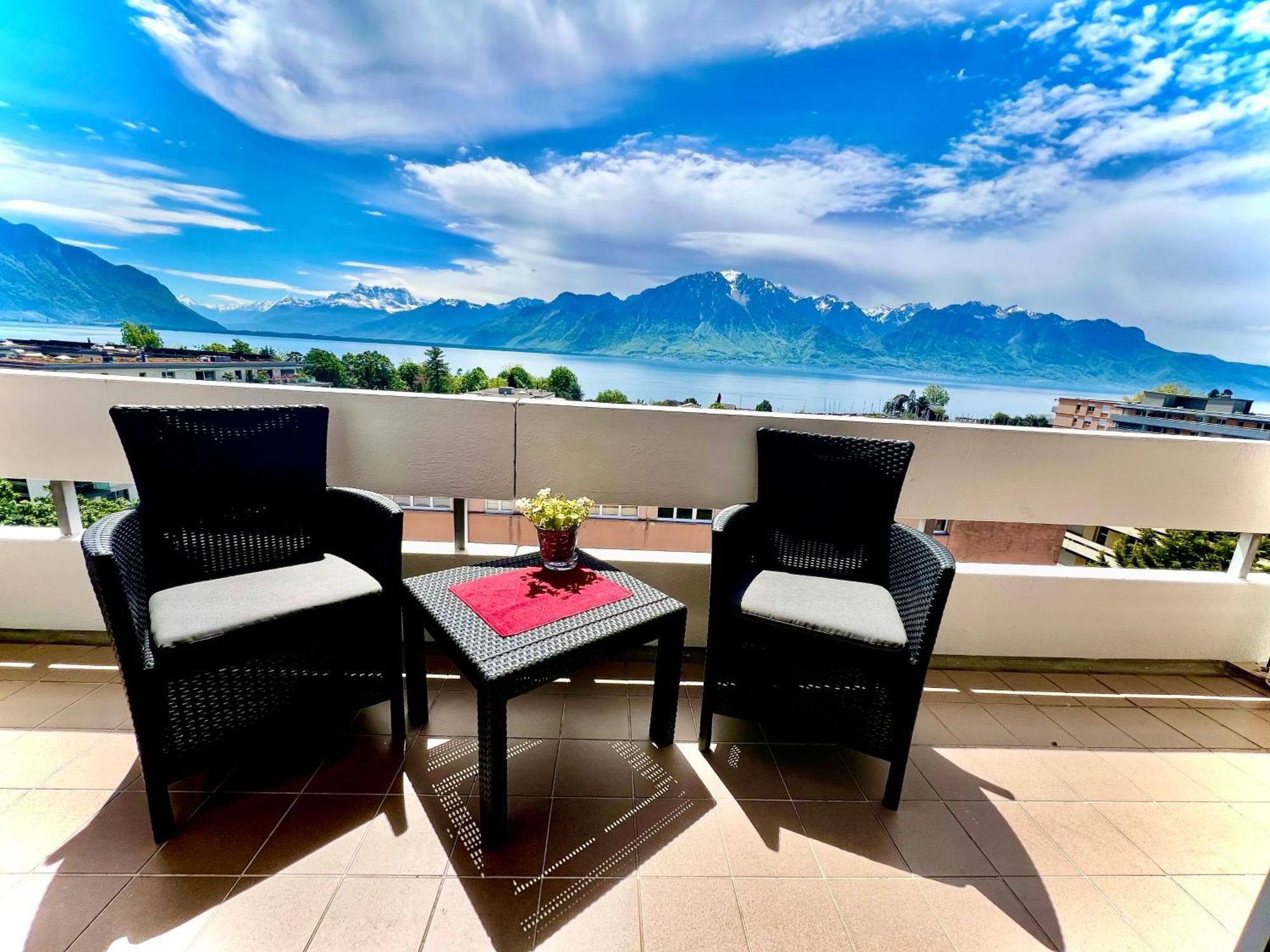 Spacious With View | 35 *